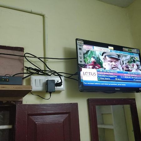 Raghavi Tourist Home Komoryn Zewnętrze zdjęcie